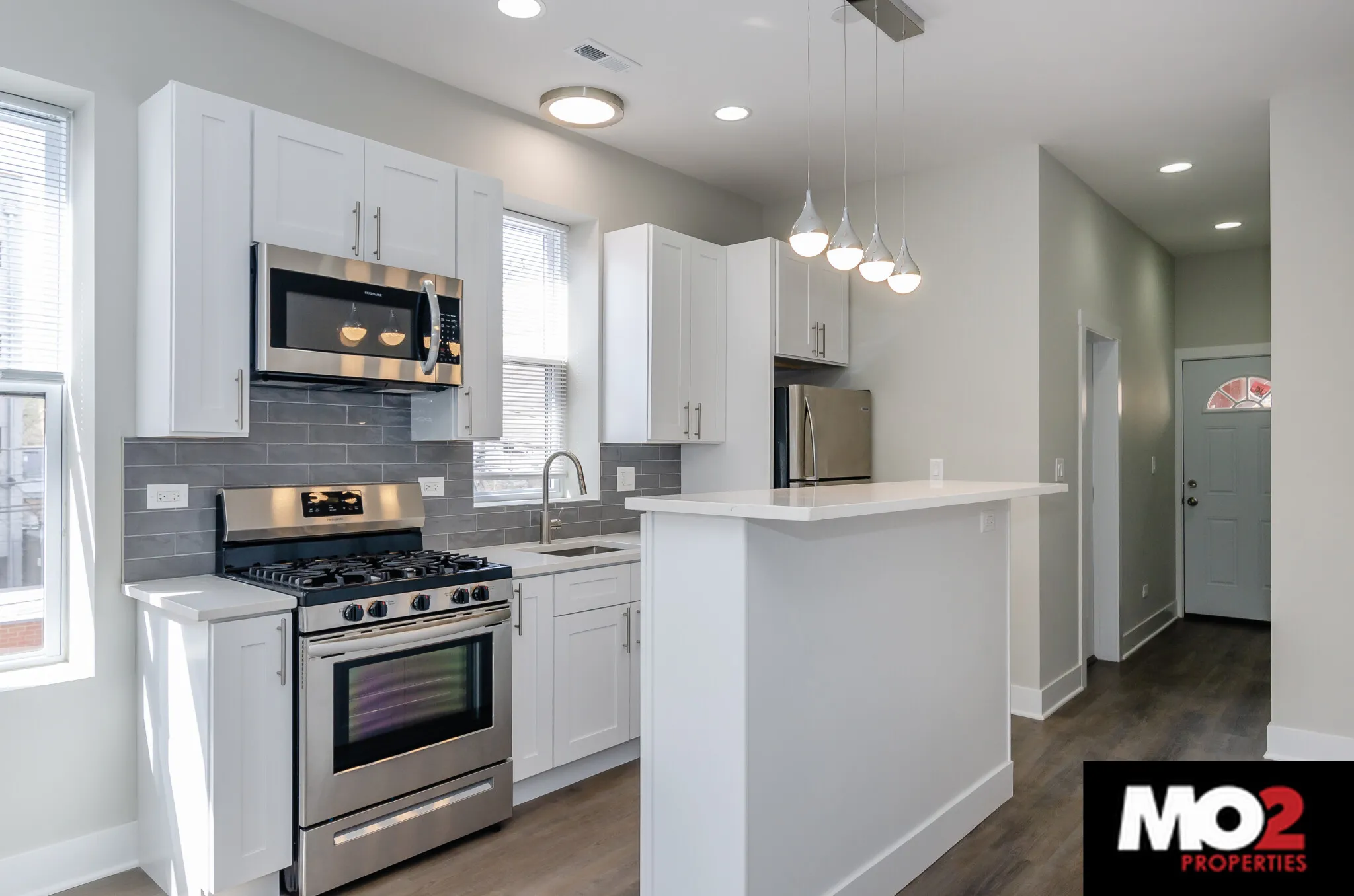 818 N Oakley Blvd, ,  60622, USA 60622-unit#2R-Chicago-IL