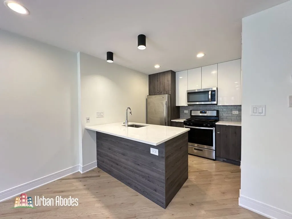 944 W Grace St, , 60613, USA 60613-unit#B102-Chicago-IL