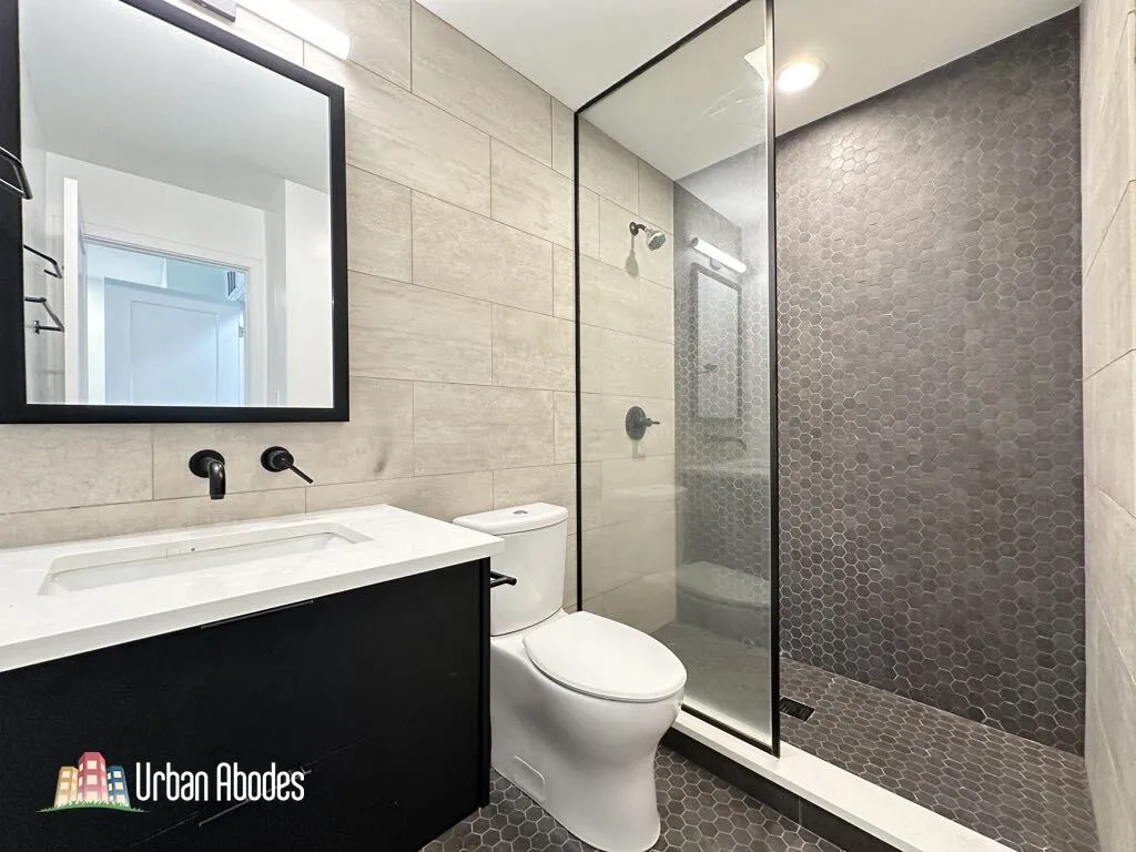 944 W Grace St, , 60613, USA 60613-unit#B102-Chicago-IL