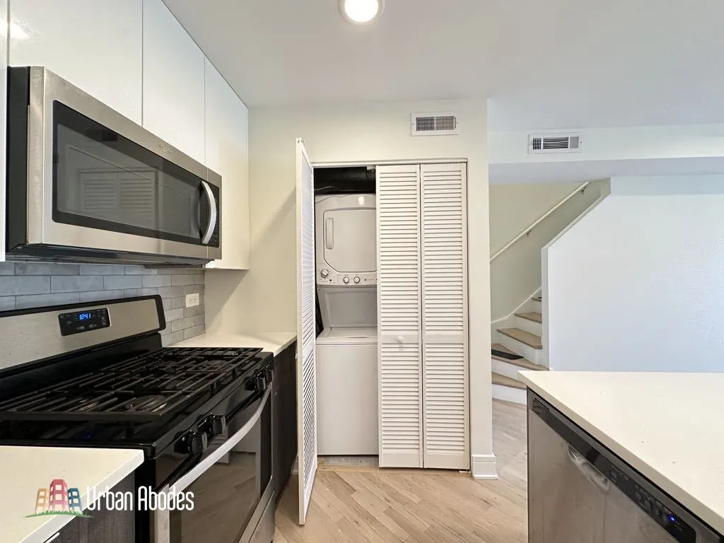 944 W Grace St, , 60613, USA 60613-unit#B102-Chicago-IL