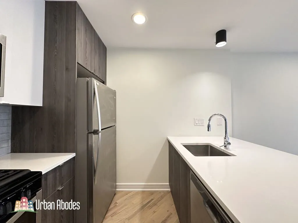 954 W Grace St, , 60613, USA 60613-unit#J202-Chicago-IL