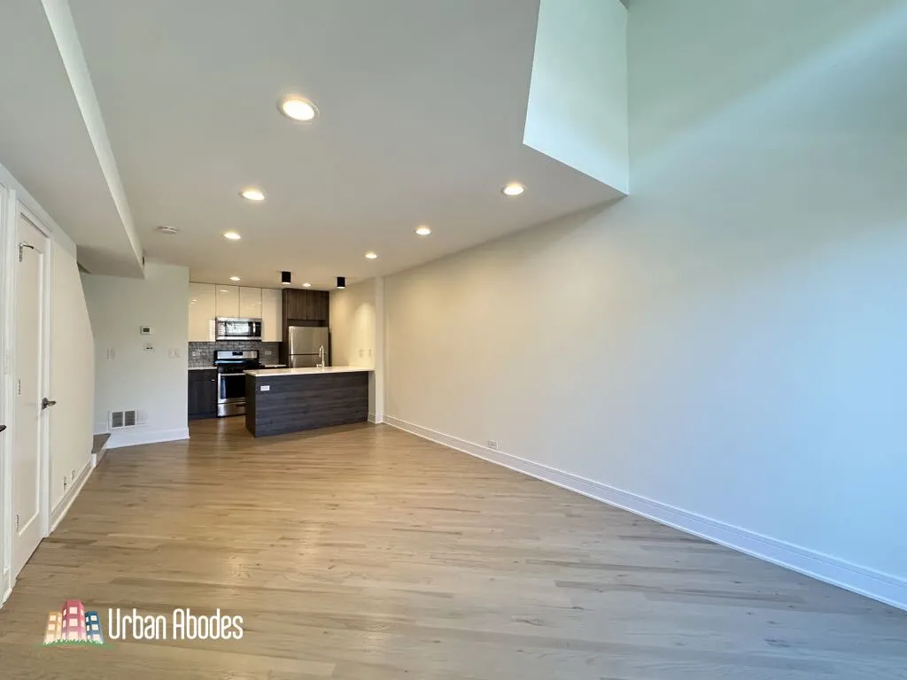 954 W Grace St, , 60613, USA 60613-unit#J202-Chicago-IL