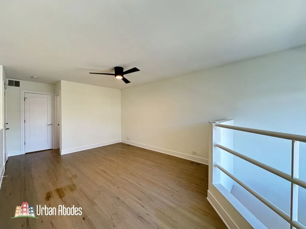 954 W Grace St, , 60613, USA 60613-unit#J202-Chicago-IL