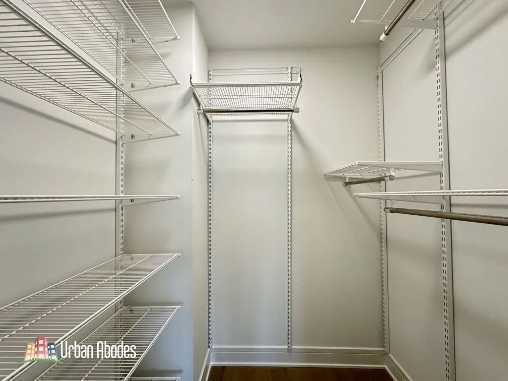 954 W Grace St, , 60613, USA 60613-unit#J202-Chicago-IL
