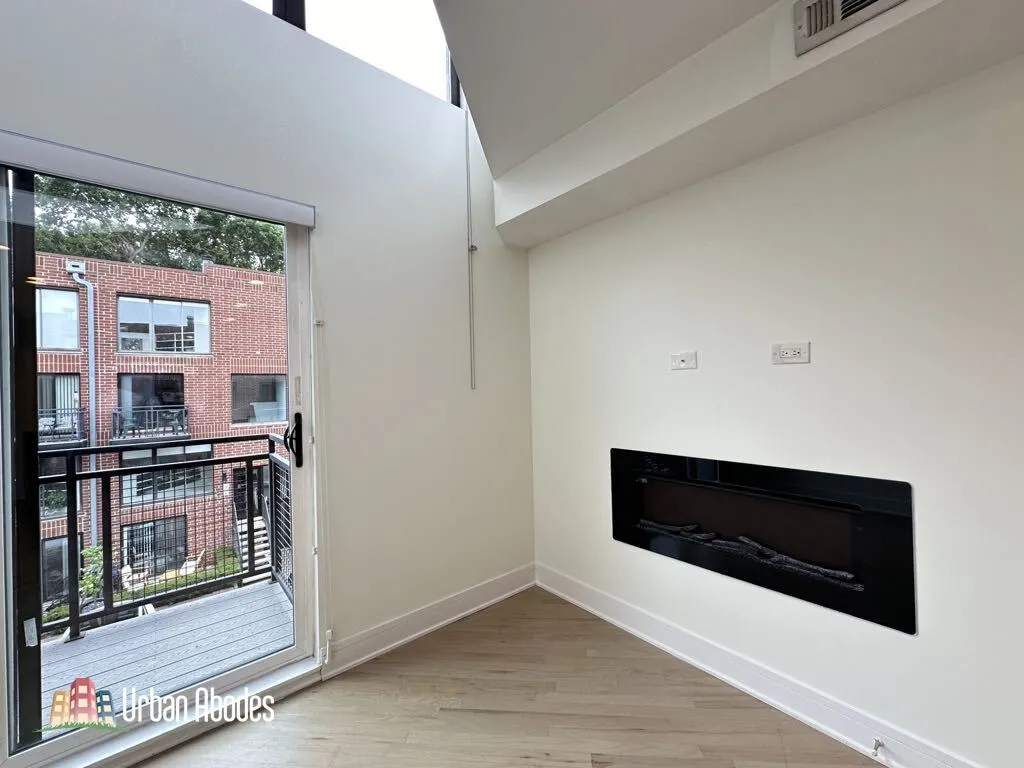 944 W Grace St, , 60613, USA 60613-unit#i201-Chicago-IL
