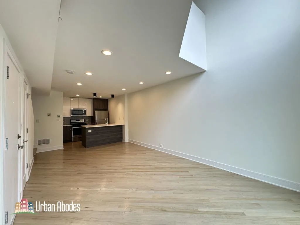 944 W Grace St, , 60613, USA 60613-unit#i201-Chicago-IL