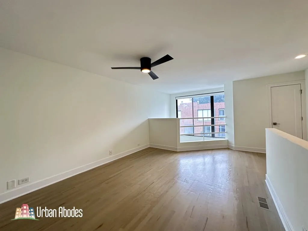 944 W Grace St, , 60613, USA 60613-unit#i201-Chicago-IL