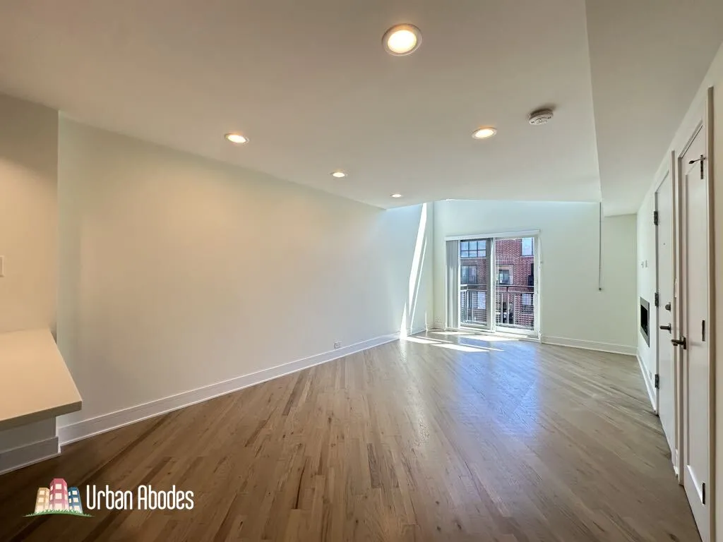 954 W Grace St, ,  60613, USA 60613-unit#E202-Chicago-IL