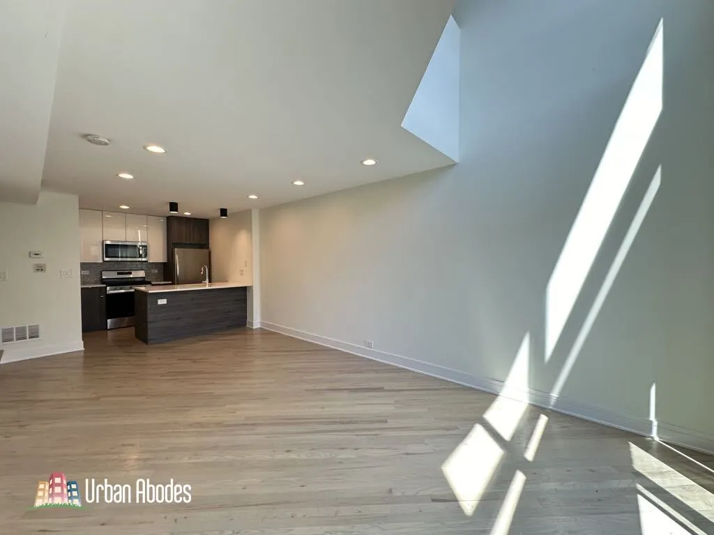 954 W Grace St, ,  60613, USA 60613-unit#E202-Chicago-IL