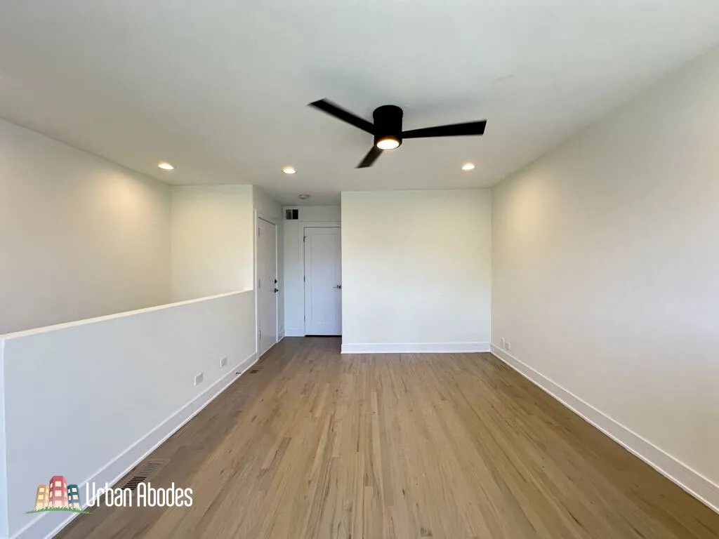 954 W Grace St, ,  60613, USA 60613-unit#E202-Chicago-IL