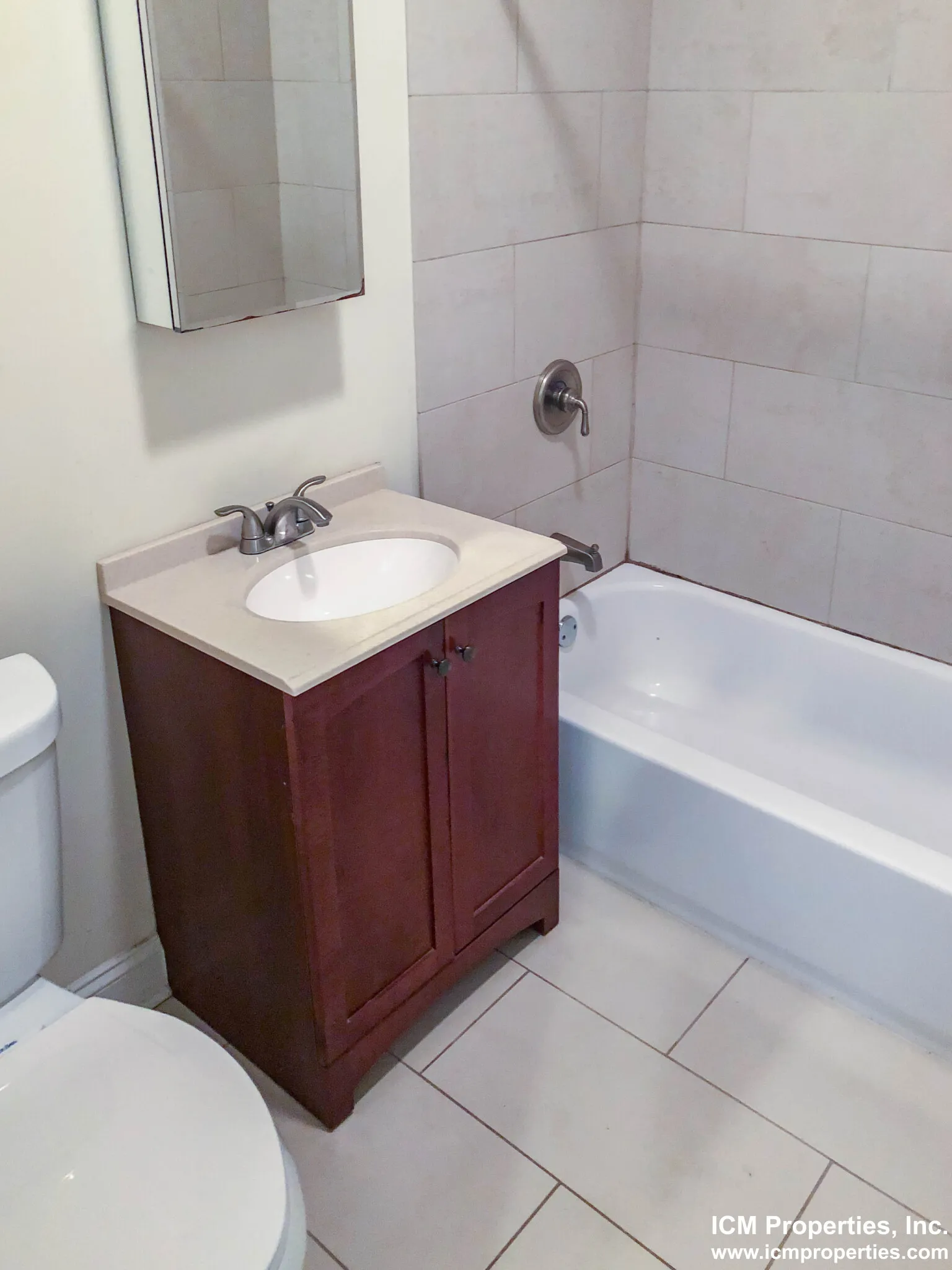 2954 N Racine Ave, , 60657, USA 60657-unit#2954-2F-Chicago-IL