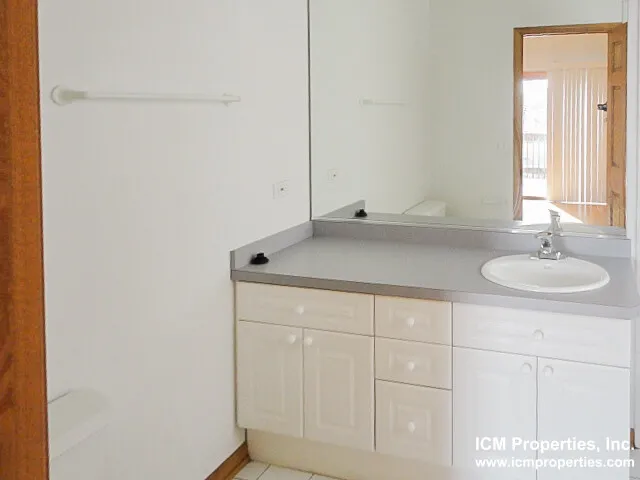 2715 N Wayne Ave, ,  60614, USA 60614-unit#2717-3N-Chicago-IL