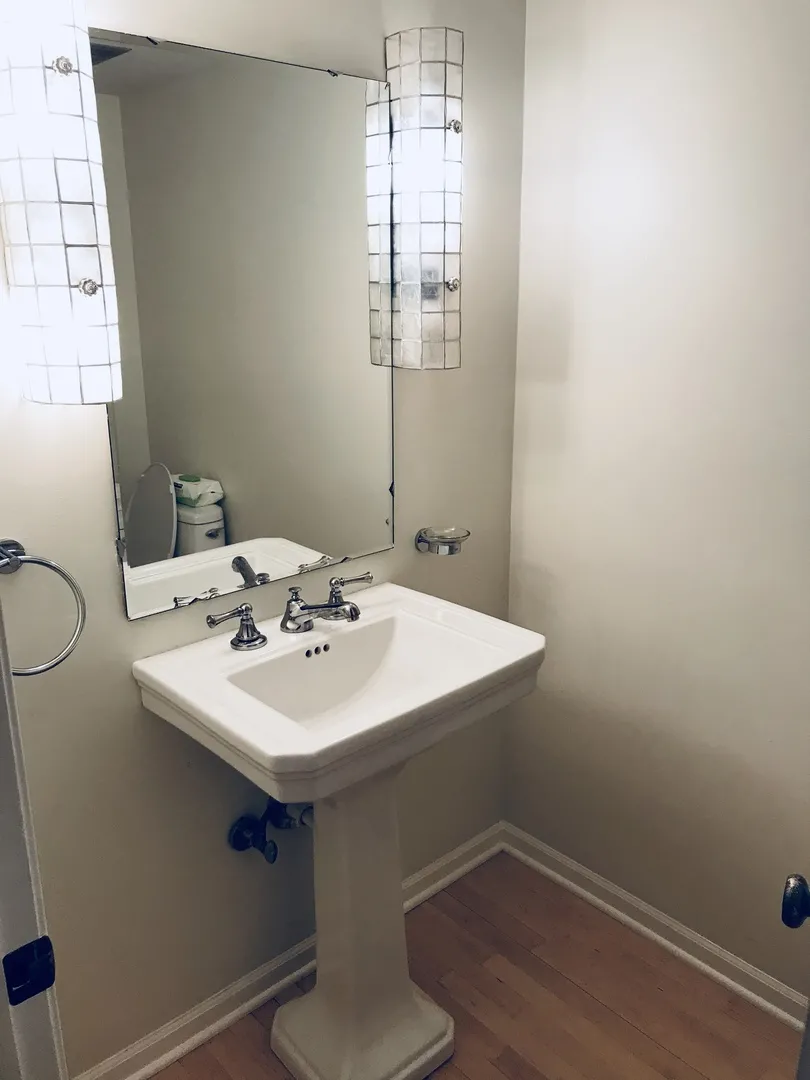 1872 Mission Hills Ln, , 60062, USA 60062-unit#1872-Northbrook-IL