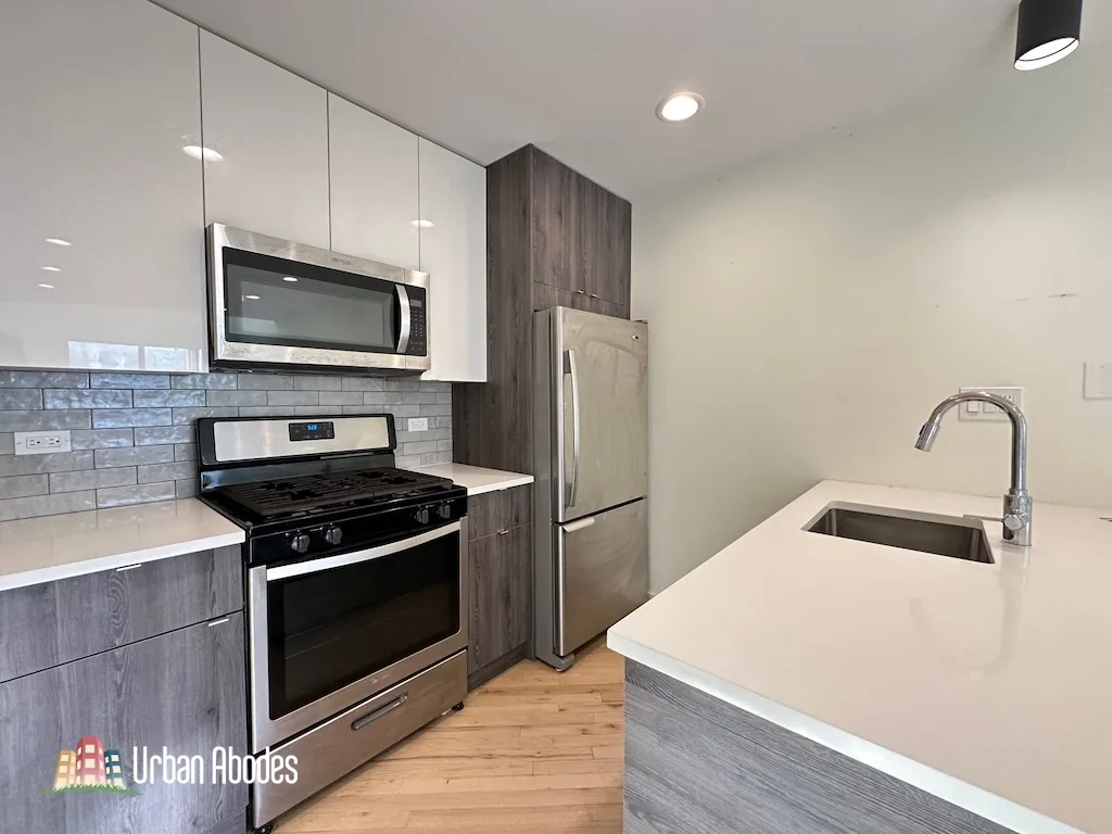 944 W Grace St, ,  60613, USA 60613-unit#F201-Chicago-IL