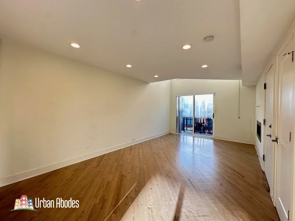 944 W Grace St, ,  60613, USA 60613-unit#F201-Chicago-IL