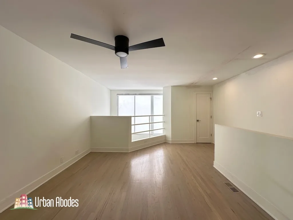 944 W Grace St, ,  60613, USA 60613-unit#F201-Chicago-IL