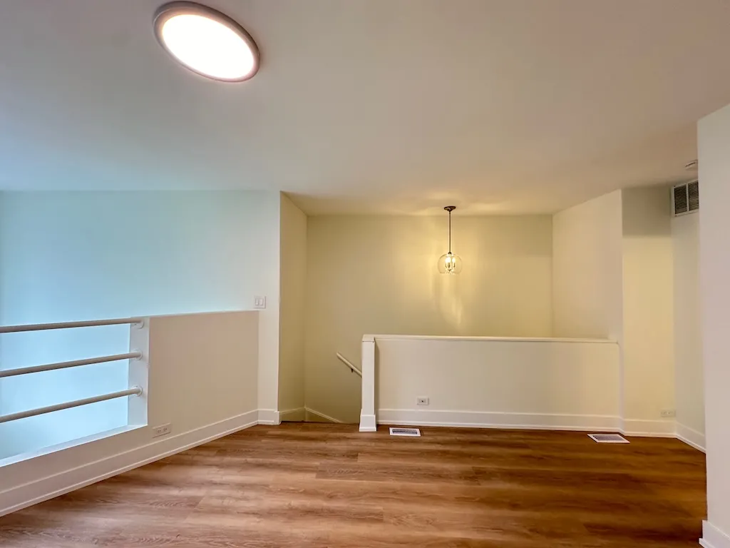 954 W Grace St, , 60613, USA 60613-unit#E102-Chicago-IL