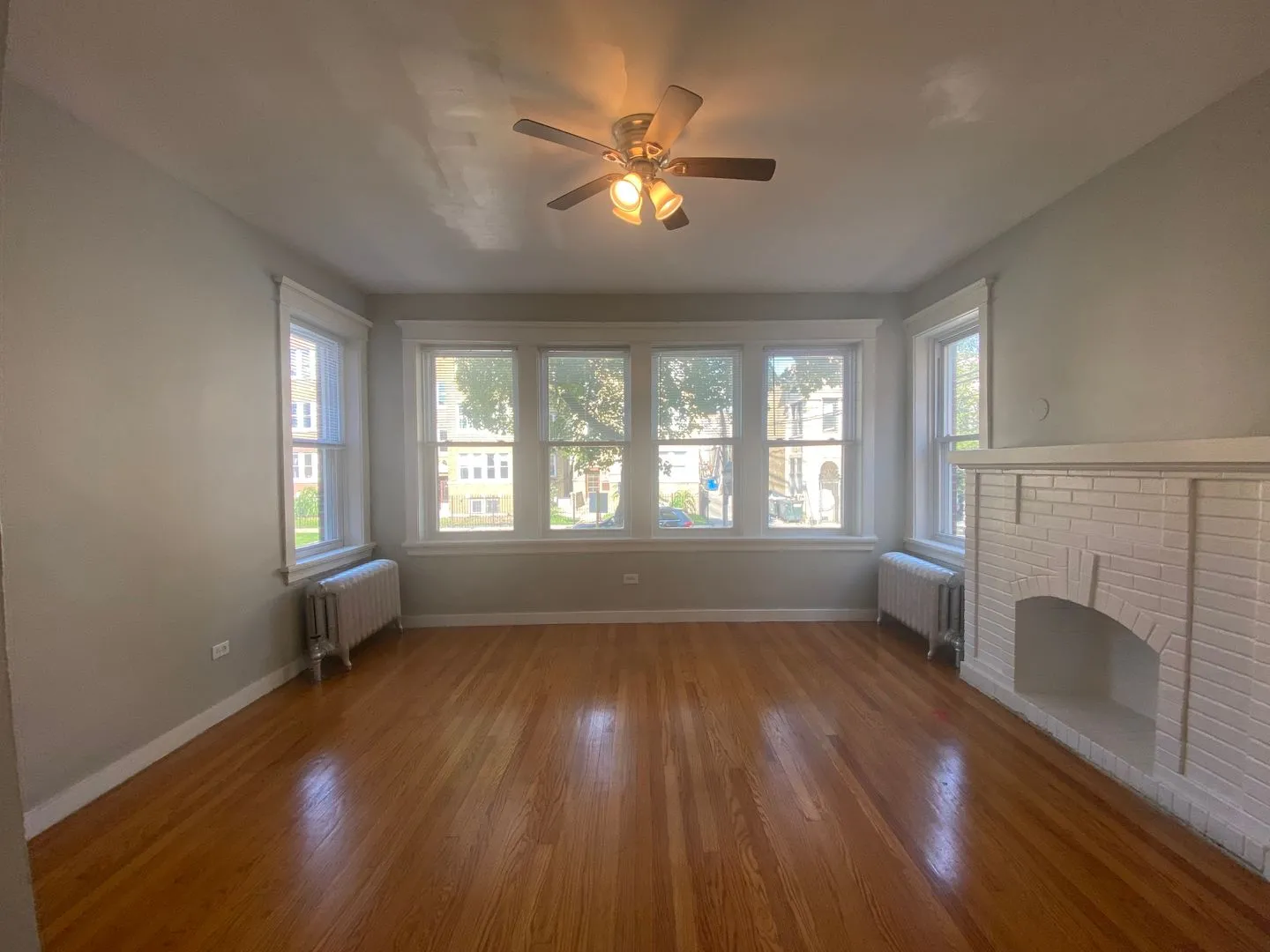 6343 N Claremont Ave, , 60659, USA 60645-unit#2W-Chicago-IL