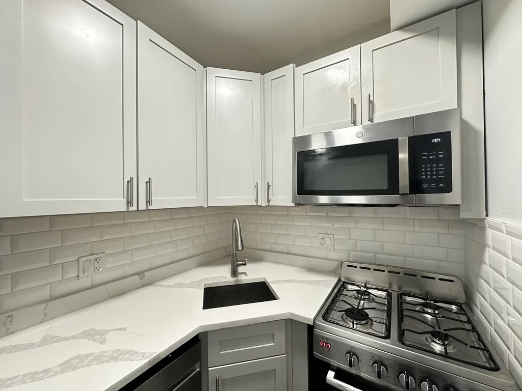 505 W Belmont Ave, ,  60657, USA 60657-unit#4E-Chicago-IL