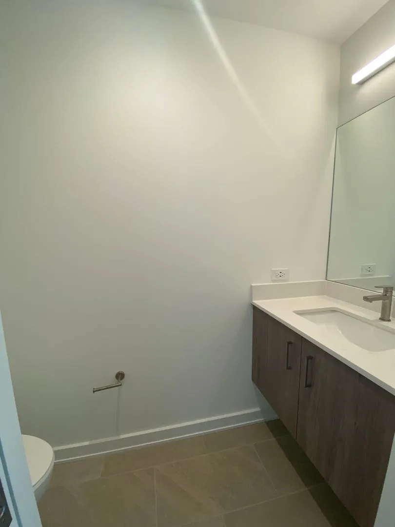 1118 W Patterson Ave, ,  60613, USA 60613-unit#302-Chicago-IL