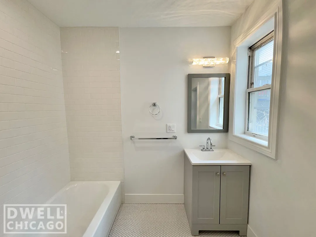 1546 W Walton St, ,  60642, USA 60642-unit#1R-Chicago-IL