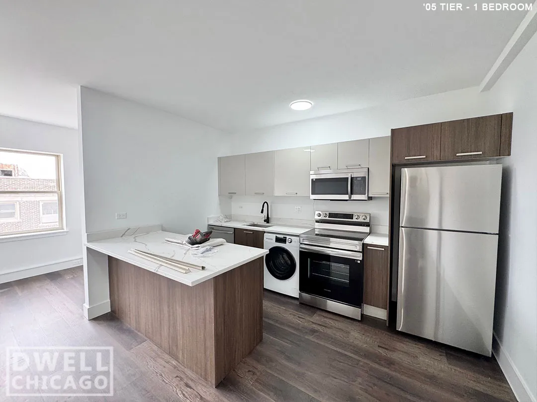 1555 W Hollywood Ave, , 60660, USA 60660-unit#305-Chicago-IL