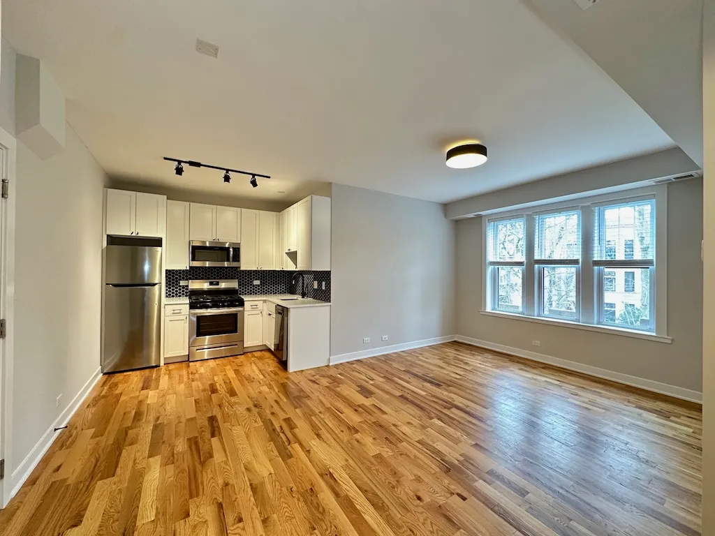 656 W Wrightwood Ave, ,  60614, USA 60614-unit#300-Chicago-IL
