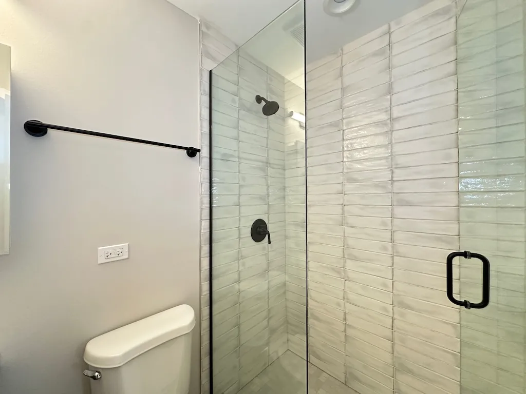 656 W Wrightwood Ave, ,  60614, USA 60614-unit#300-Chicago-IL