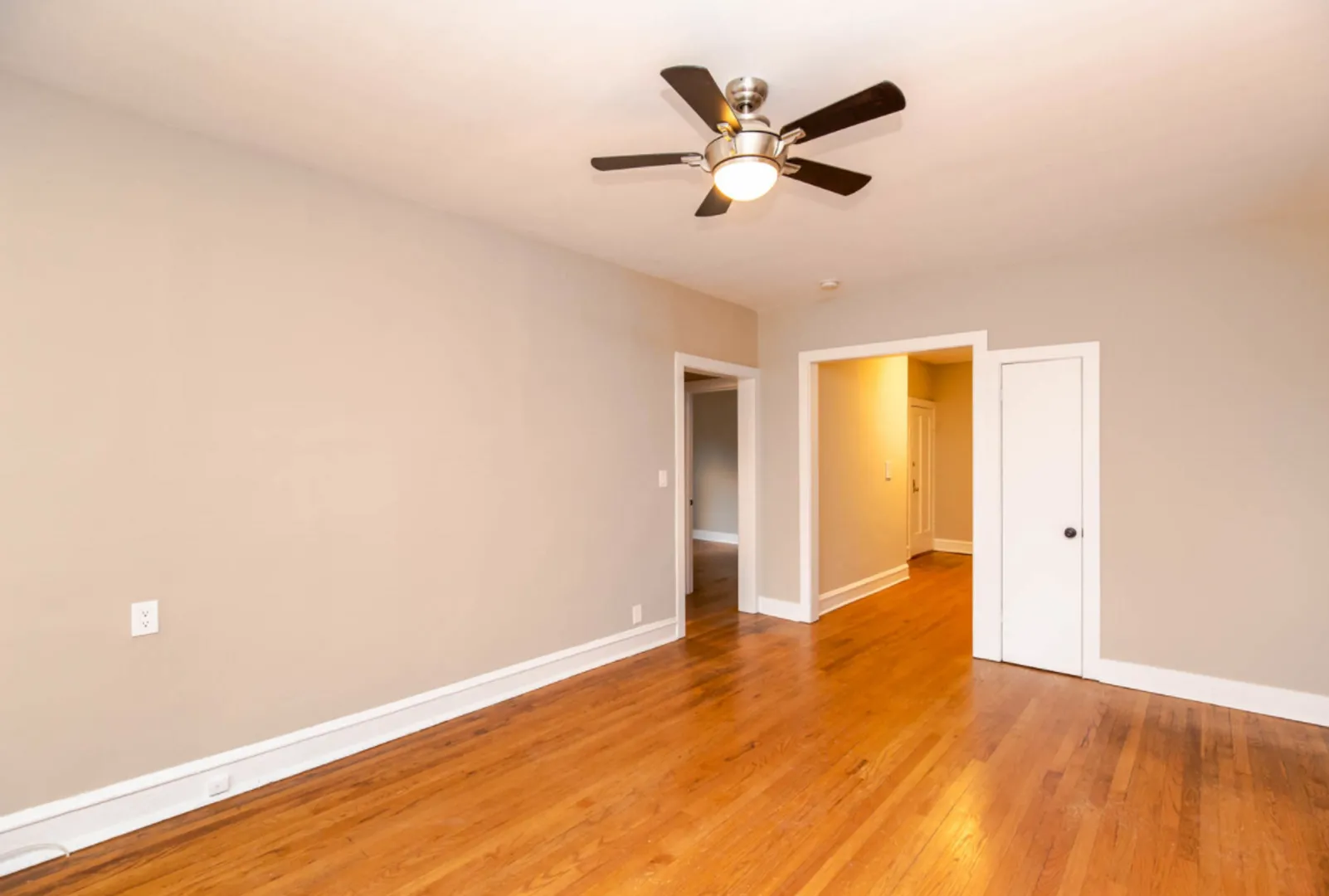 1337 W Touhy Ave, ,  60626, USA 60626-unit#3N-Chicago-IL