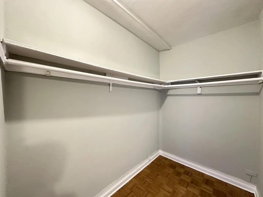 711 W Belmont Ave, , 60657, USA 60657-unit#306-Chicago-IL
