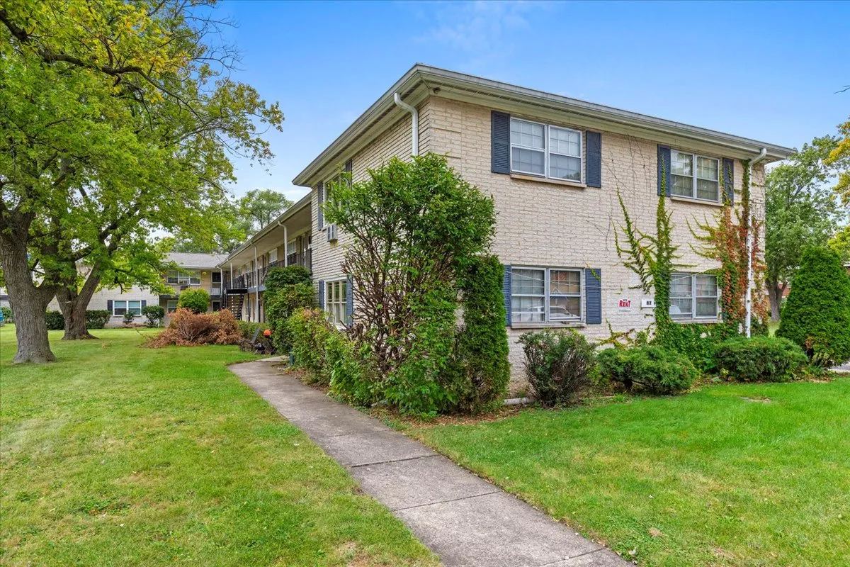 1725 Howard Ave, , 60018, USA 60018-unit#104-Des Plaines-IL