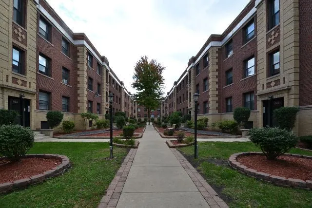 821 W Waveland Ave, , 60613, USA 60613-unit#2N-Chicago-IL
