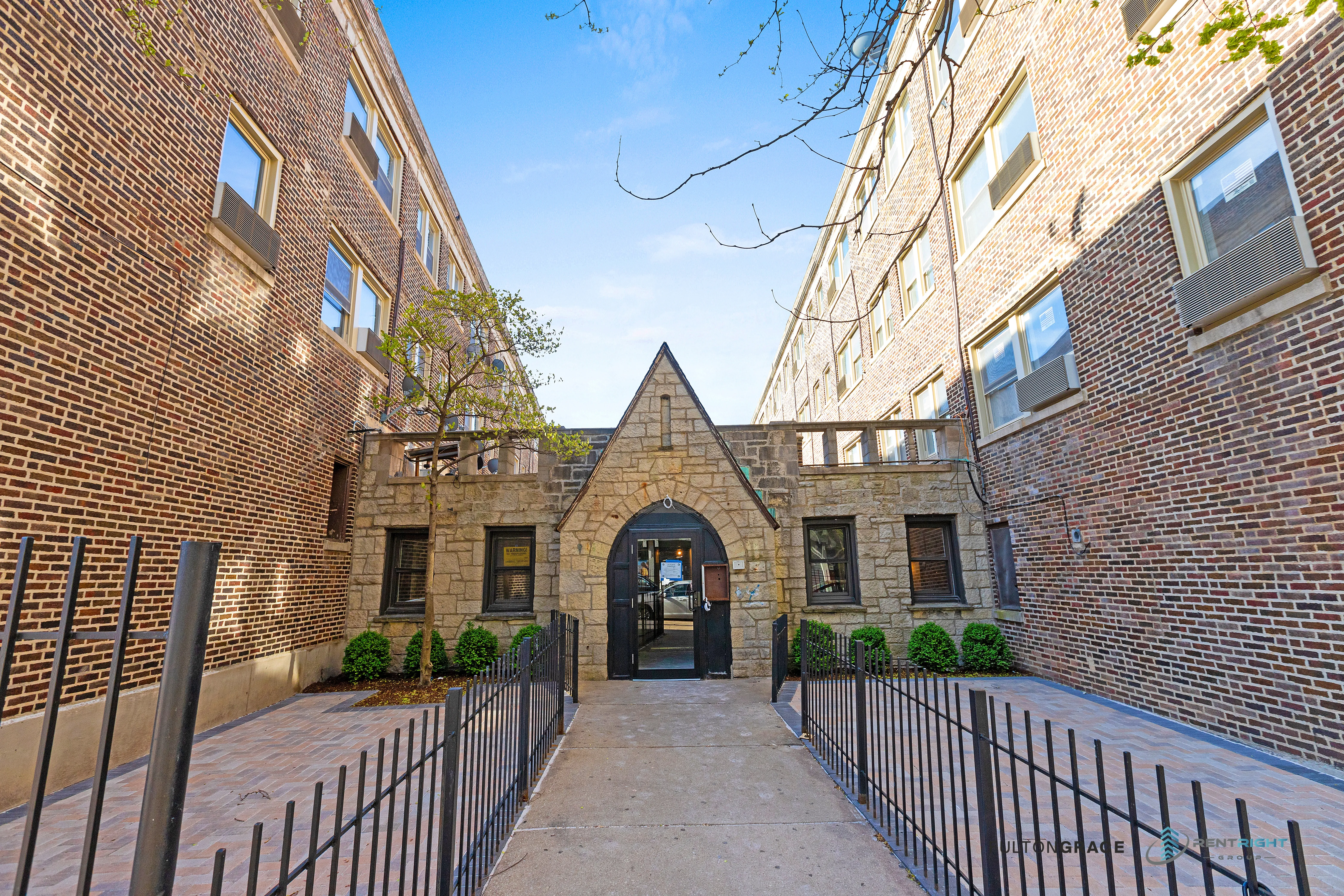 1555 W Hollywood Ave, , 60660, USA 60660-unit#212-Chicago-IL