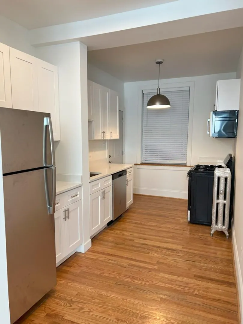 2442 N Racine Ave, ,  60614, USA 60614-unit#1-Chicago-IL