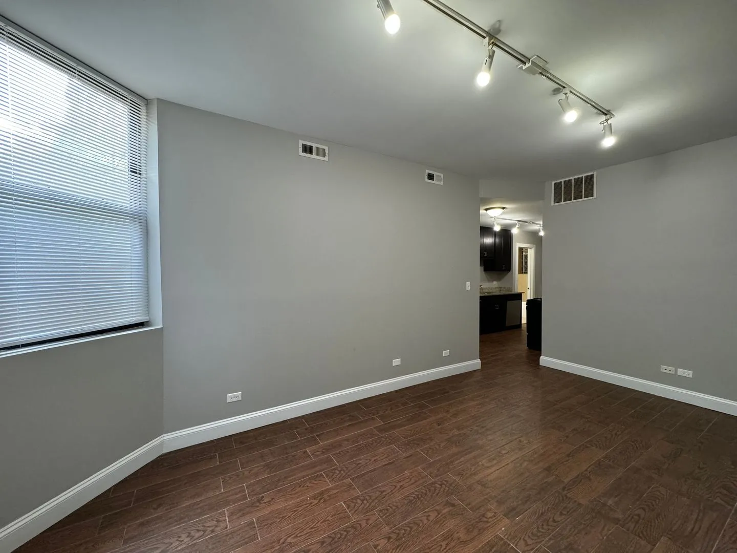 5402 N Winthrop Ave, , 60640, USA 60640-unit#GDN-Chicago-IL