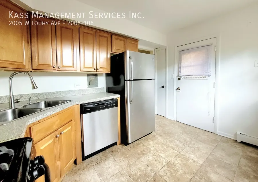 2001 W Touhy Ave, ,  60645, USA 60645-unit#2005-106-Chicago-IL