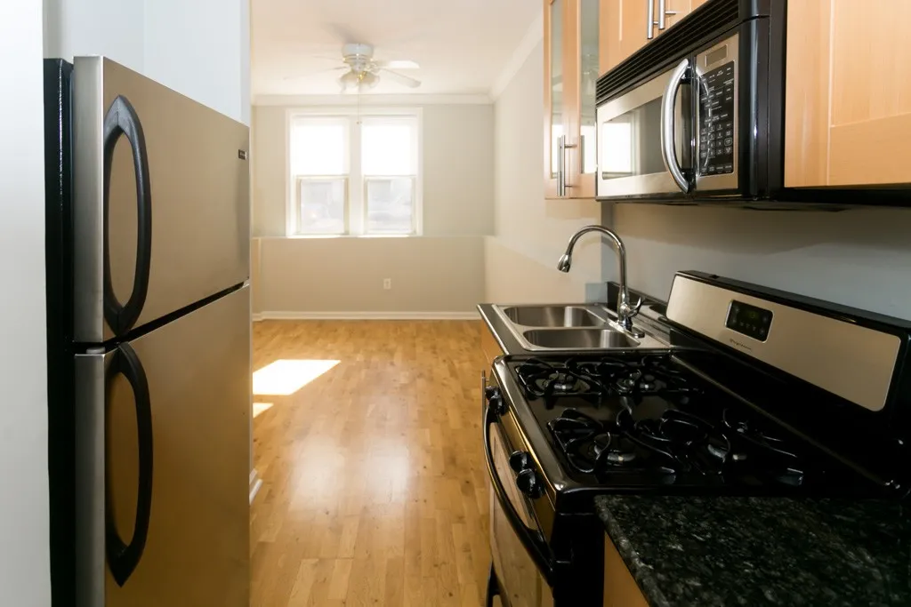 548 W Surf St, , 60657, USA 60657-unit#G-Chicago-IL