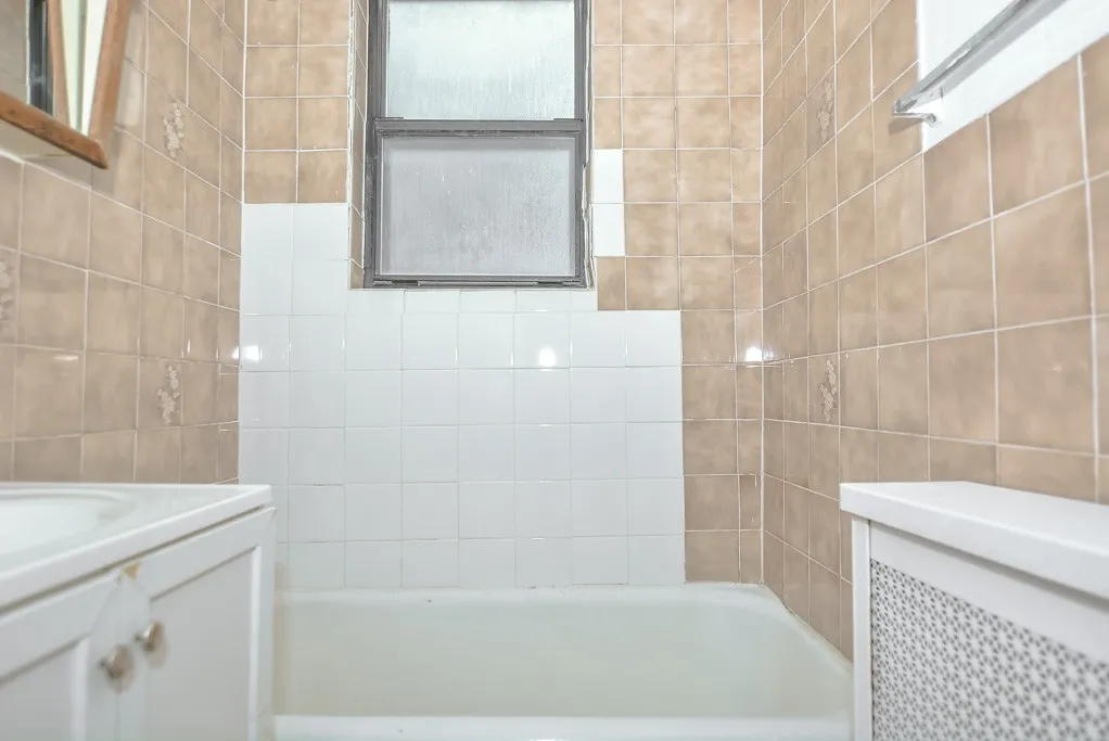 739 W Belmont Ave, , 60657, USA 60657-unit#315-Chicago-IL