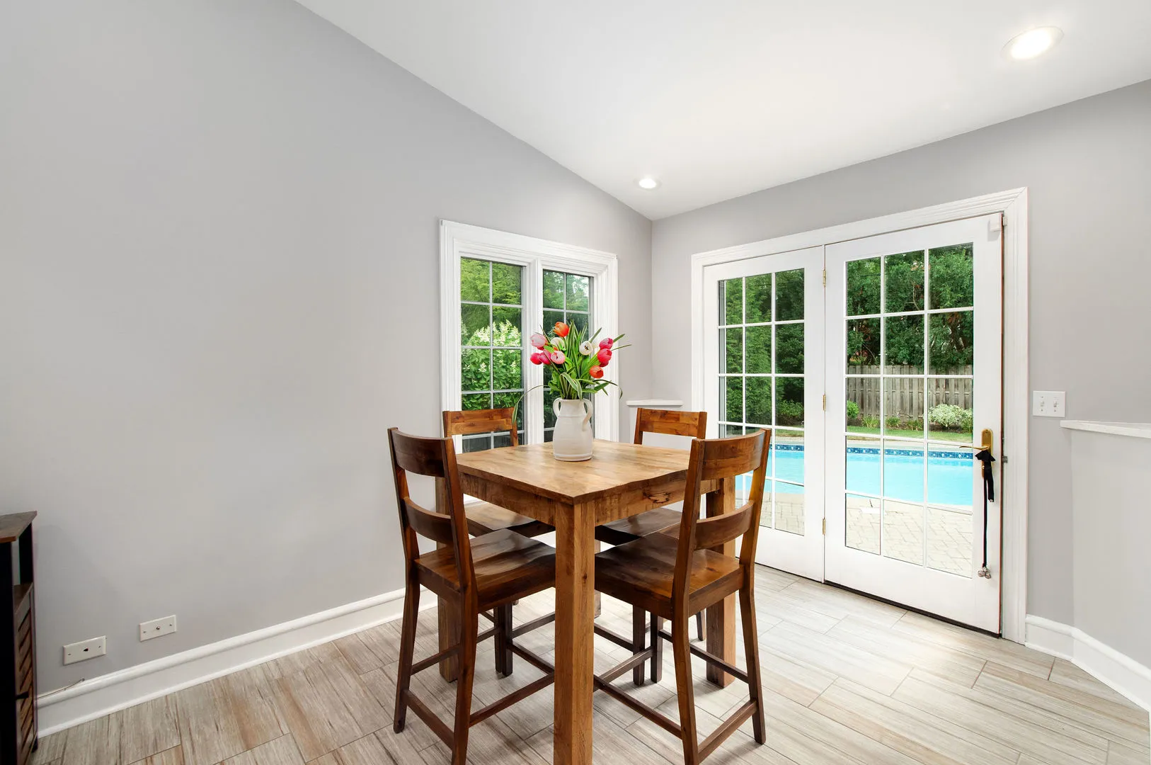 9445 Avers Ave, ,  60203, USA 60203-unit#9445-Evanston-IL