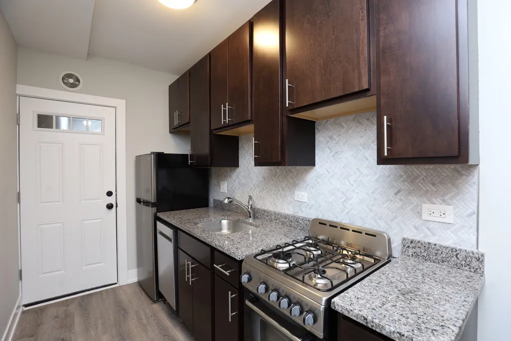 709 W Brompton Ave, , 60657, USA 60657-unit#41-Chicago-IL