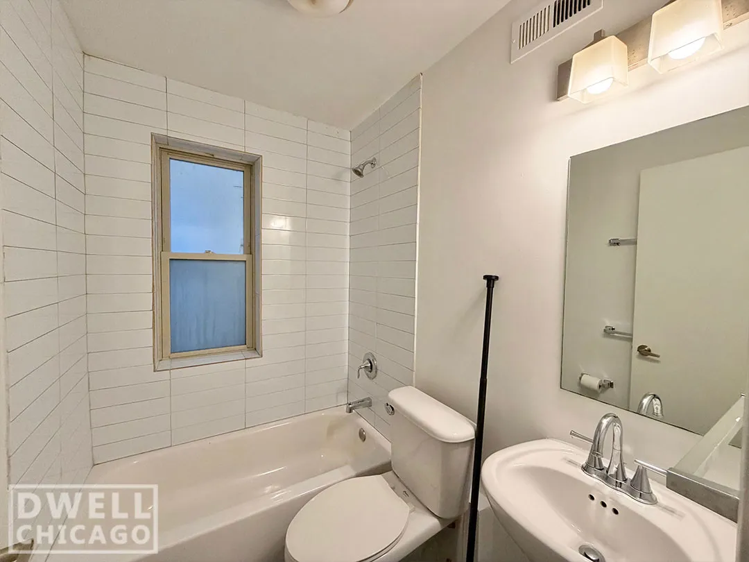 925 W Carmen Ave, ,  60640, USA 60640-unit#2E-Chicago-IL