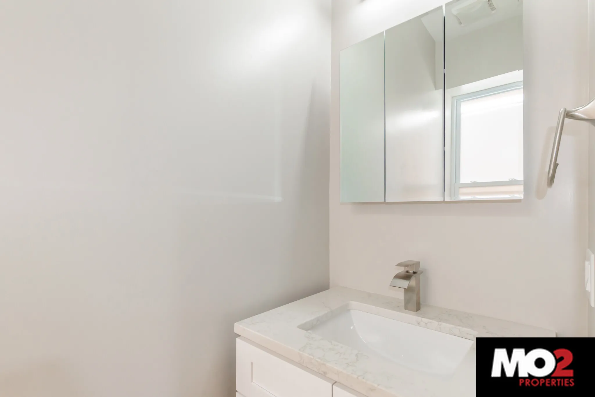 818 N Oakley Blvd, ,  60622, USA 60622-unit#2F-Chicago-IL