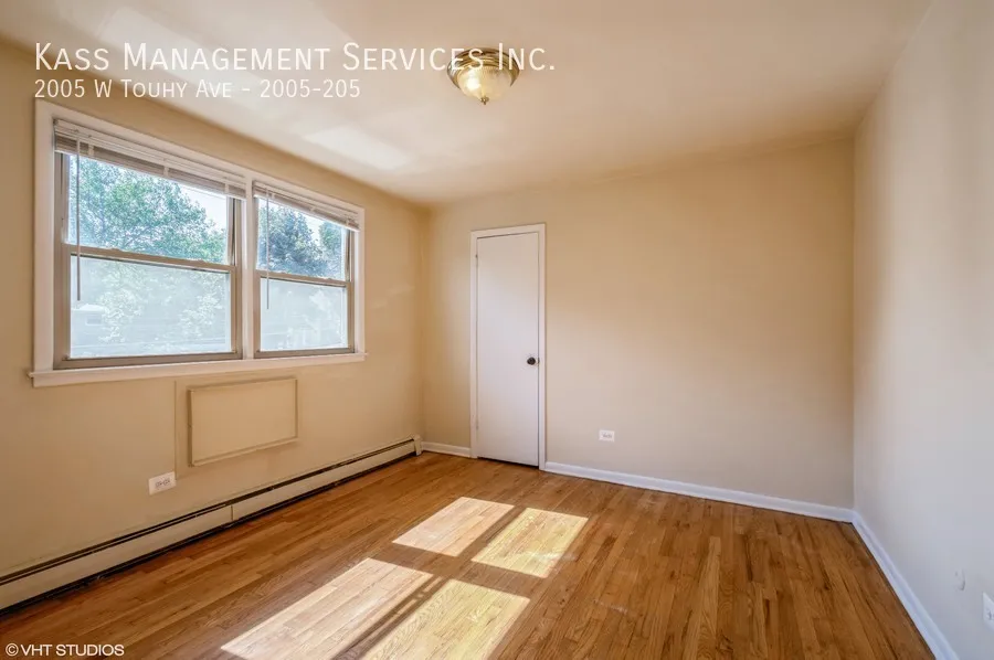 2001 W Touhy Ave, ,  60645, USA 60645-unit#2005-205-Chicago-IL