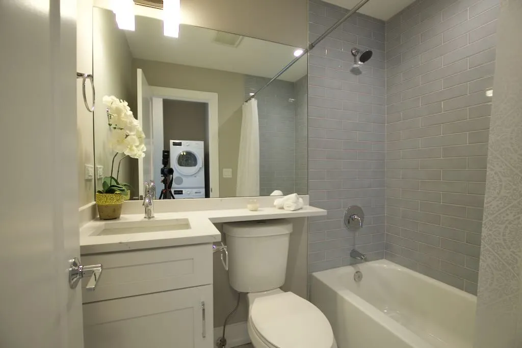 3943 N Janssen Ave, , 60613, USA 60613-unit#1N-Chicago-IL