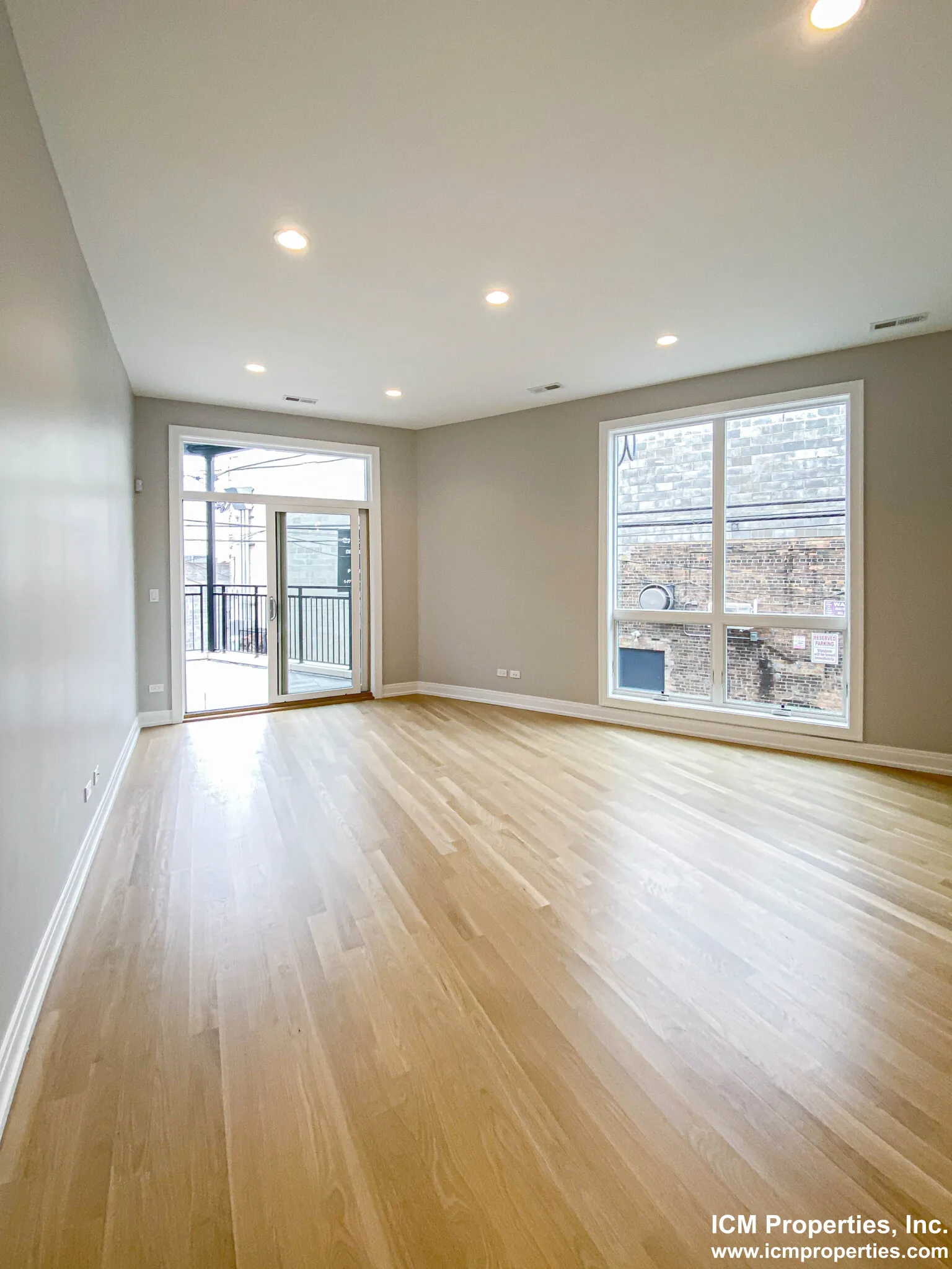 1050 W Cornelia Ave, , 60657, USA 60647-unit#1050-201-Chicago-IL