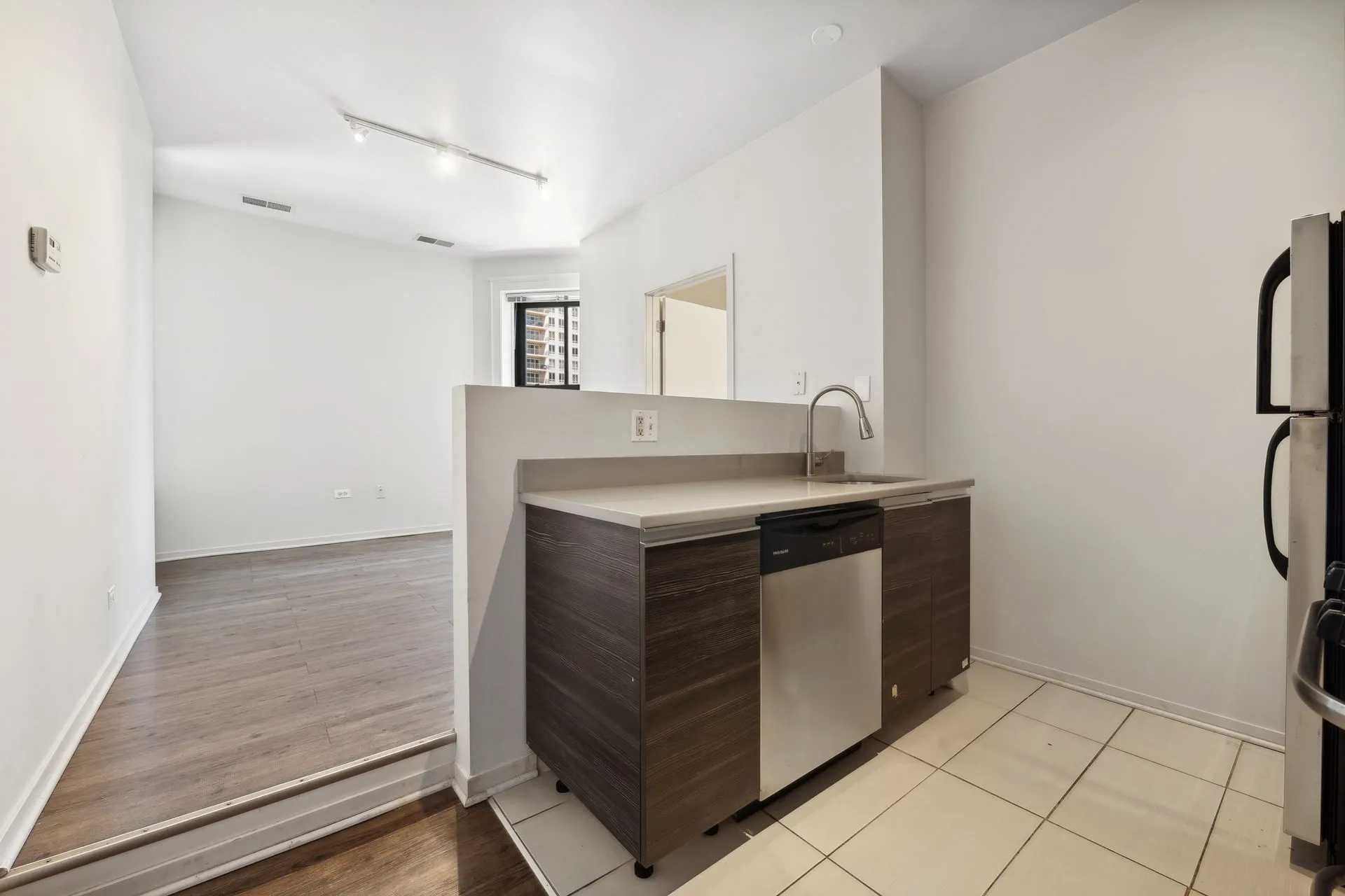 30 E Roosevelt Rd, ,  60605, USA 60605-unit#802-Chicago-IL