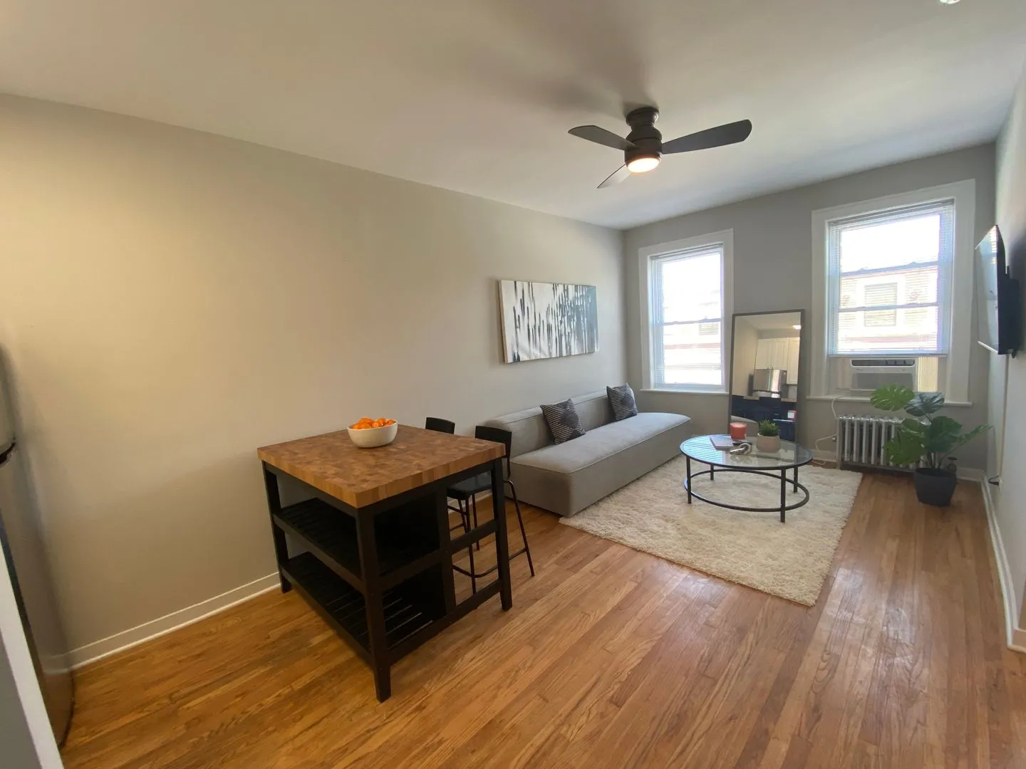 3250 N Pulaski Rd, ,  60641, USA 60641-unit#311-Chicago-IL