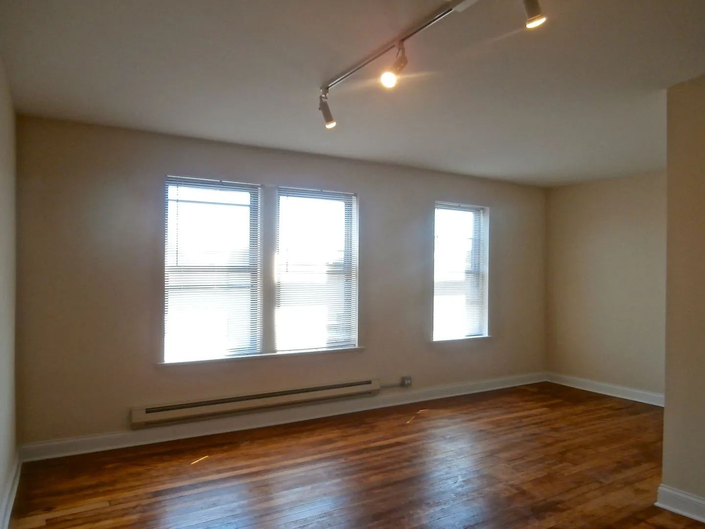339 Howard St, , 60202, USA 60202-unit#302-Evanston-IL