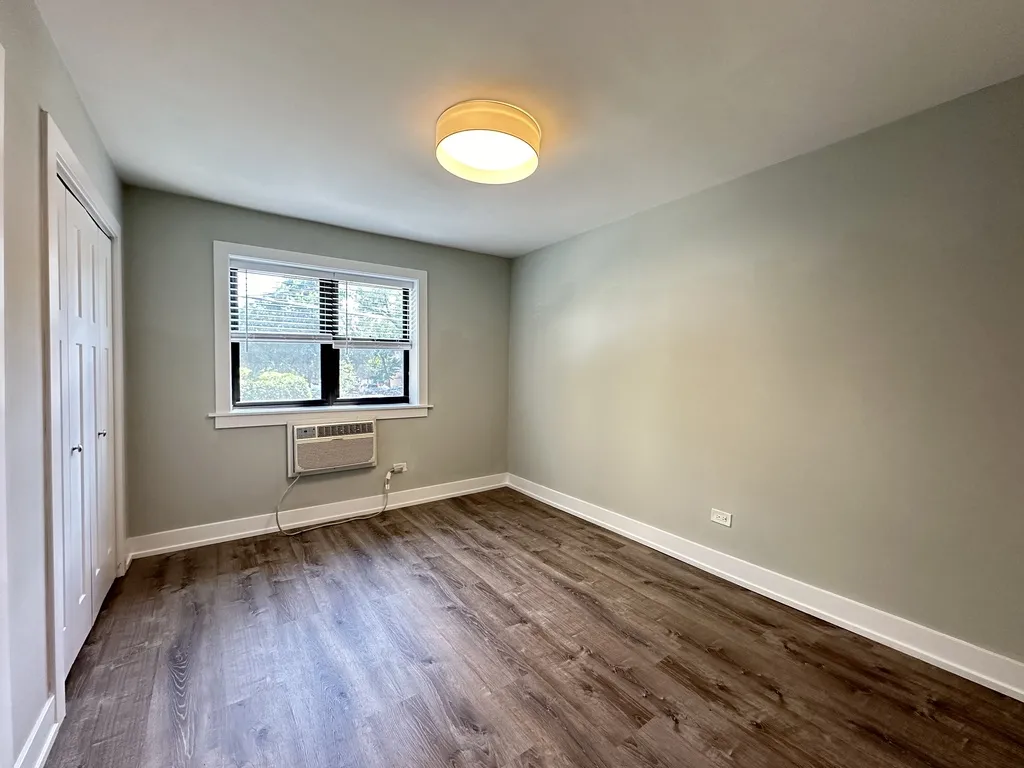 445 W Barry Ave, , 60657, USA 60657-unit#222-Chicago-IL