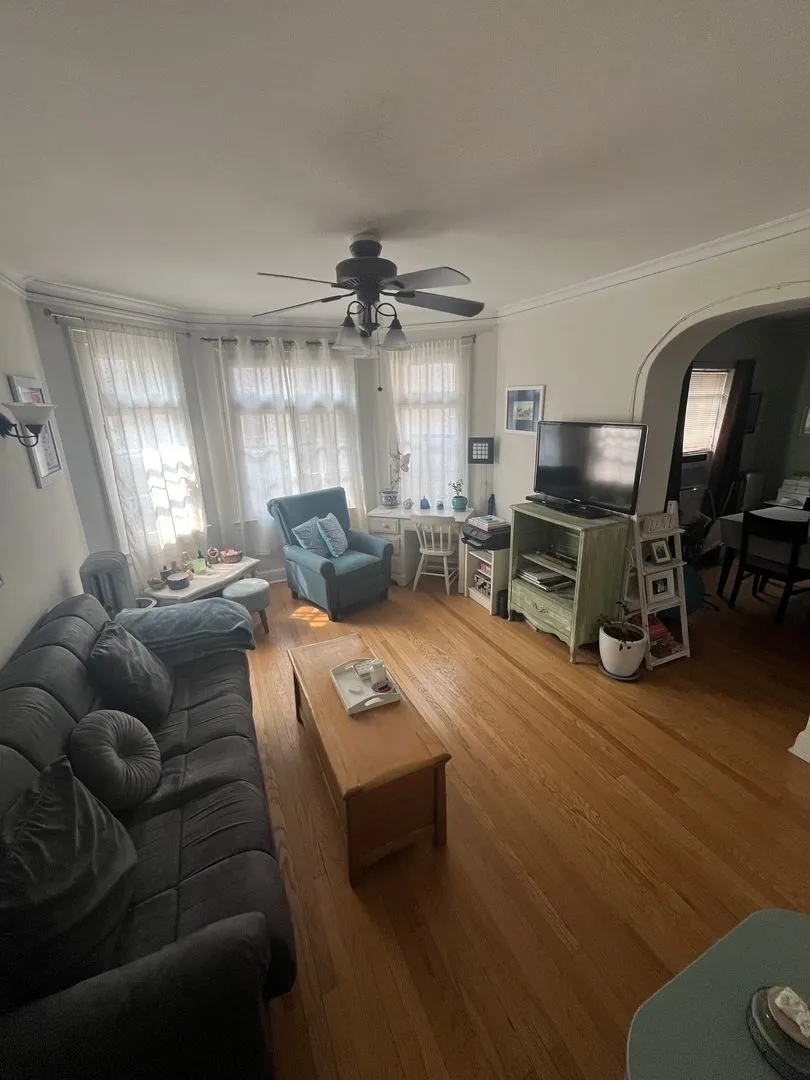 4528 N Wolcott Ave, , 60640, USA 60640-unit#2B-Chicago-IL